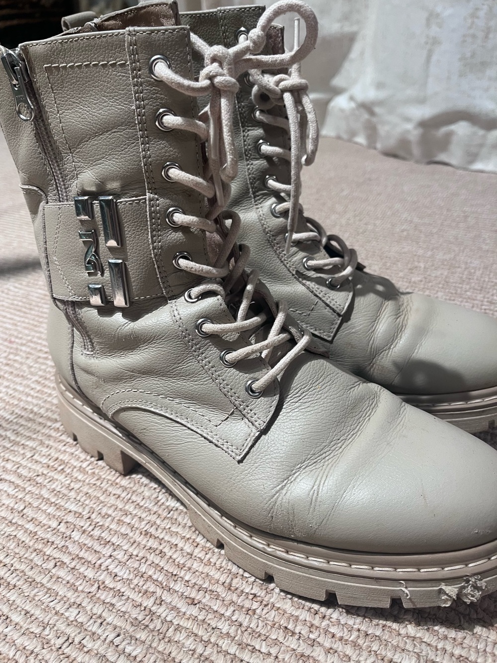 Beige  Italian combat boots